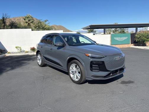 2025 Audi Q6 e-tron Premium Plus