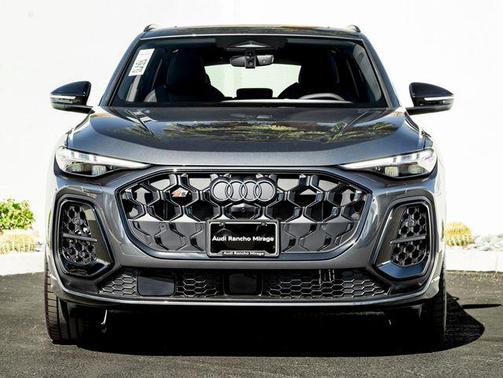 Daytona Gray Pearl Effect 2026 Audi SQ5 3.0T Premium Plus