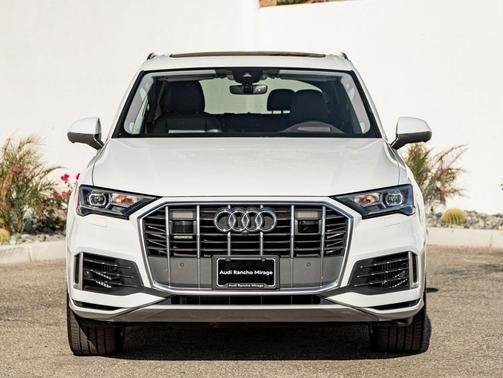 2023 Audi Q7 55 Prestige