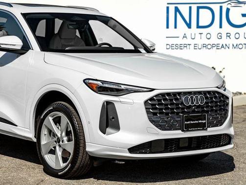 2025 Audi Q5 Premium Plus TFSI quattro S tronic