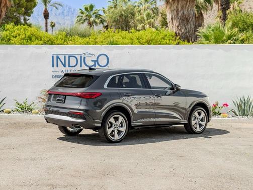 2025 Audi Q5 Premium Plus