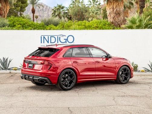 2025 Audi RS Q8 4.0T