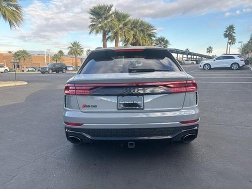2024 Audi RS Q8 4.0T