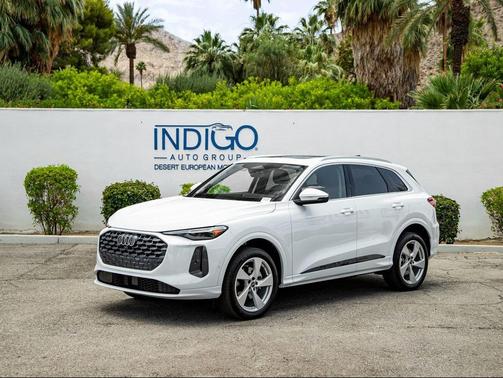 2025 Audi Q5 Premium Plus TFSI quattro S tronic