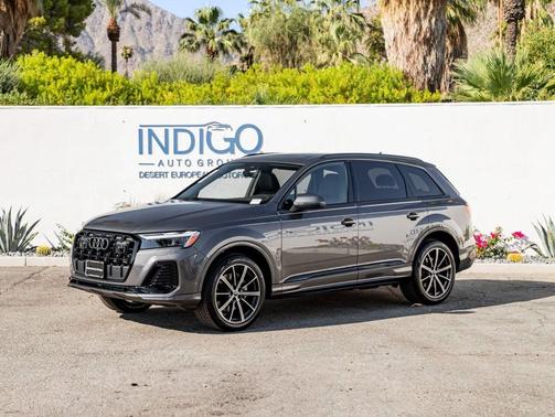2025 Audi Q7 45 Premium Plus