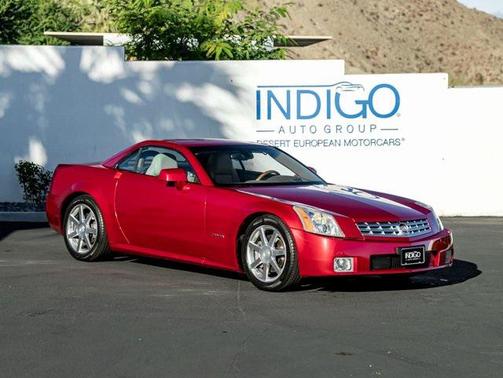 2005 Cadillac XLR Base