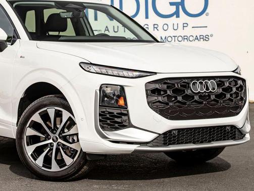 Arkona White 2026 Audi Q3 TFSI quattro S tronic