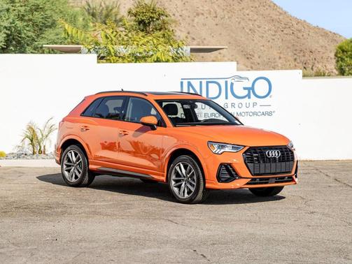 2025 Audi Q3 Premium 45 TFSI S line quattro Tiptronic