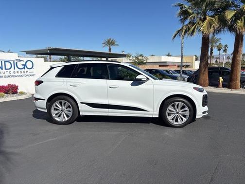 2025 Audi Q6 e-tron Premium Plus