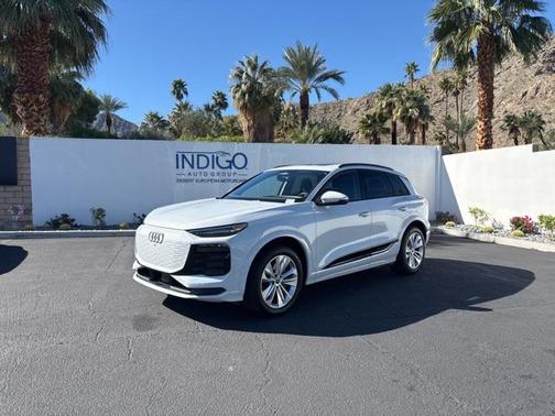 2025 Audi Q6 e-tron Premium Plus