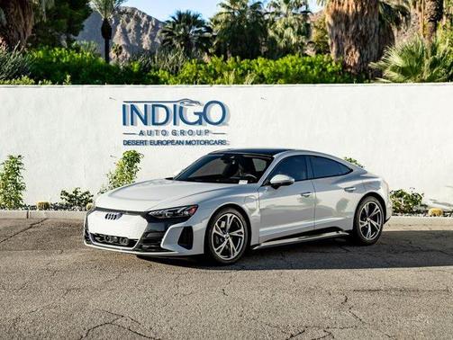 2023 Audi e-tron GT Premium Plus quattro