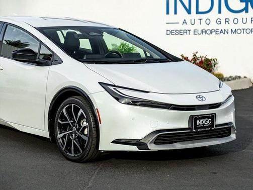 2023 Toyota Prius Prime SE
