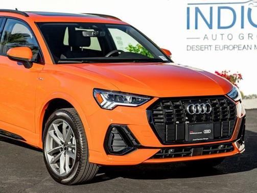 2025 Audi Q3 Premium 45 TFSI S line quattro Tiptronic