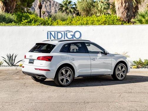 2020 Audi Q5 45 Prestige