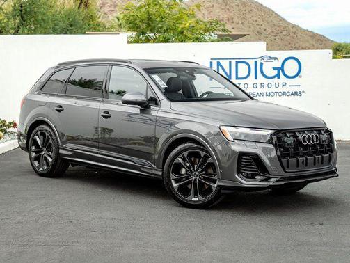 Samurai Gray Metallic 2026 Audi Q7 55 Premium Plus