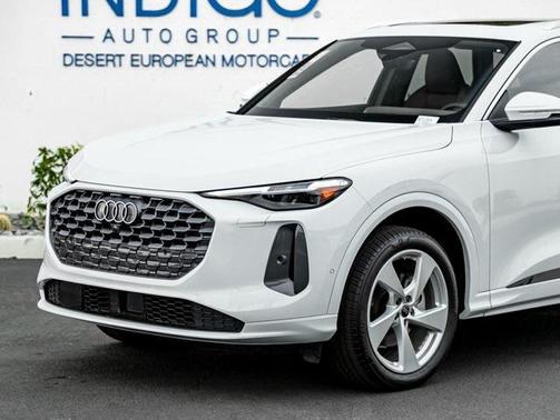 2025 Audi Q5 Premium Plus TFSI quattro S tronic