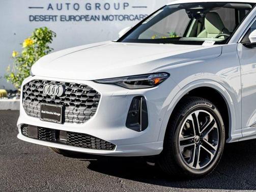 2025 Audi Q5 Premium Plus TFSI quattro S tronic