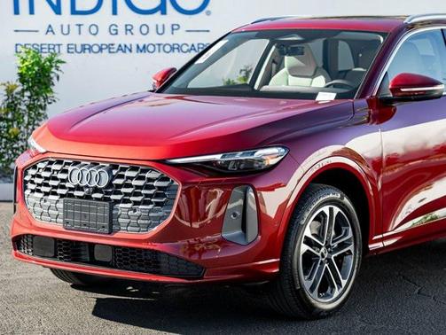 2025 Audi Q5 Premium Plus TFSI quattro S tronic