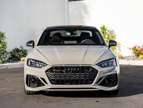 2022 Audi RS 5 2.9T