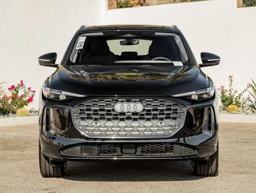 2025 Audi Q5 Premium Plus TFSI quattro S tronic