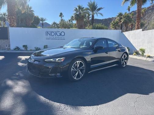 2022 Audi e-tron GT Prestige