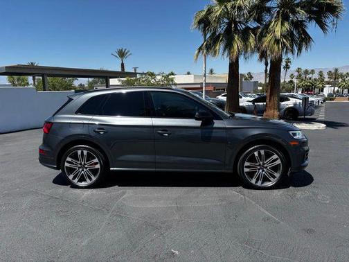 Daytona Gray Pearl 2019 Audi SQ5 3.0T Premium Plus