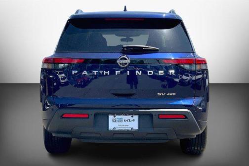 2022 Nissan Pathfinder SV 4WD