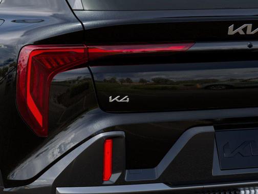 Aurora Black Pearl 2026 Kia K4 GT-Line Turbo