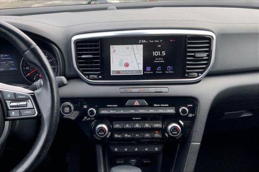 2022 Kia Sportage EX