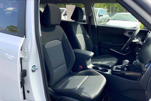 2024 Kia Soul EX