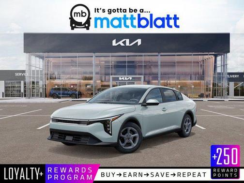 2025 Kia K4 LXS