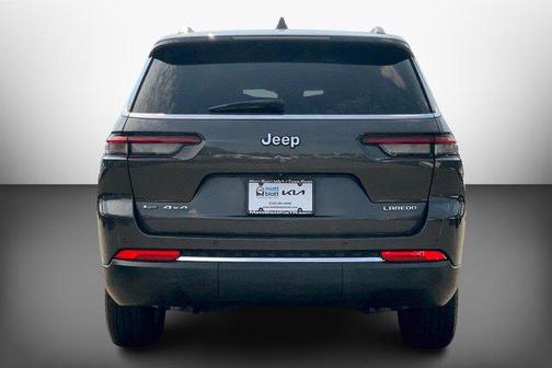 2022 Jeep Grand Cherokee L Laredo