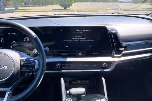 Gravity Gray 2024 Kia Sportage EX