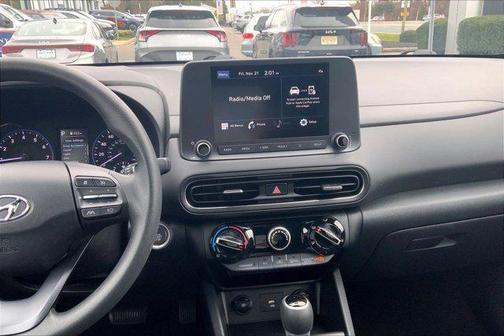 2023 Hyundai KONA SEL