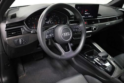 2023 Audi A4 45 S line Premium