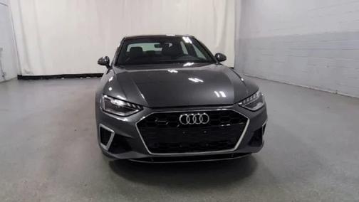 2023 Audi A4 45 S line Premium