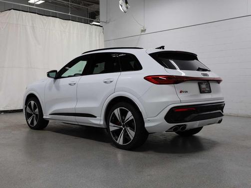 Glacier White Metallic 2026 Audi SQ5 3.0T Premium Plus