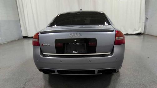 2003 Audi RS6 Quattro