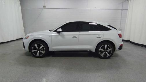 2022 Audi Q5 45 S line Premium Plus