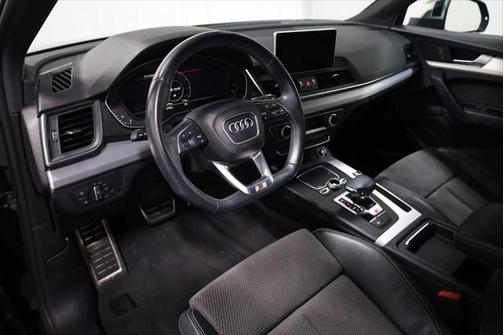 2018 Audi SQ5 3.0T Premium Plus