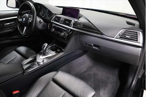 2018 BMW 330 xDrive