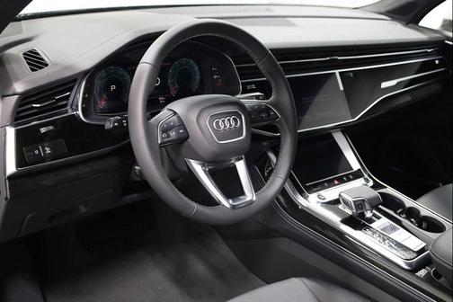 2026 Audi Q7 55 Premium Plus