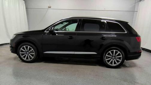 2019 Audi Q7 45 Premium Plus