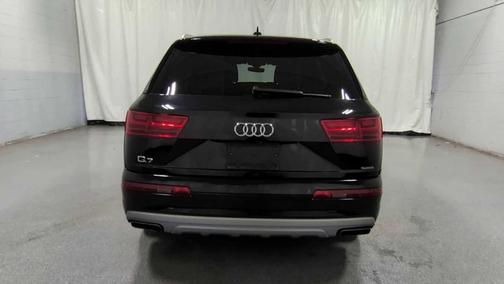2019 Audi Q7 45 Premium Plus