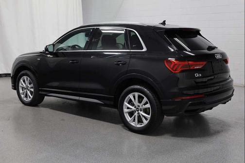 2023 Audi Q3 45 S line Premium Plus