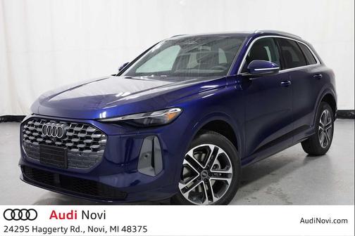 2025 Audi Q5 Premium