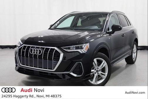 2024 Audi Q3 Premium 45 TFSI S line quattro Tiptronic