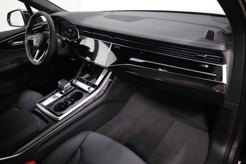 2026 Audi Q7 55 Premium Plus