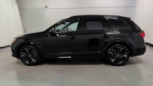 2025 Audi Q7 55 Prestige