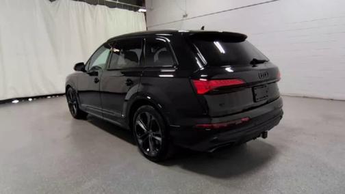 2025 Audi Q7 55 Prestige